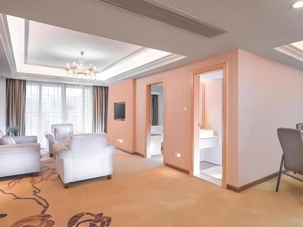 Vienna Classic Hotel Qingyuan Taihe Ancient Cave Scenic Area Qingyuan (Guangdong) Exterior foto