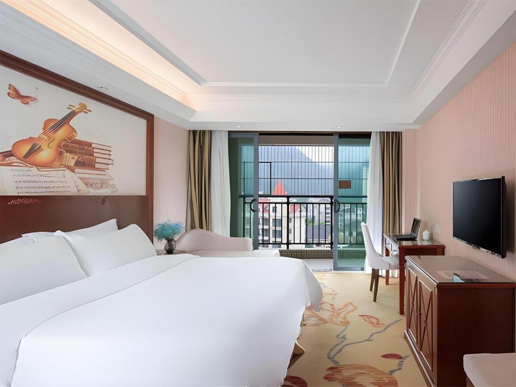 Vienna Classic Hotel Qingyuan Taihe Ancient Cave Scenic Area Qingyuan (Guangdong) Exterior foto