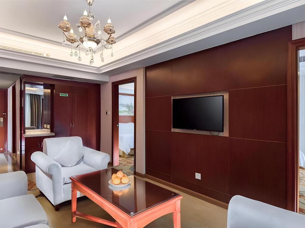 Vienna Classic Hotel Qingyuan Taihe Ancient Cave Scenic Area Qingyuan (Guangdong) Exterior foto