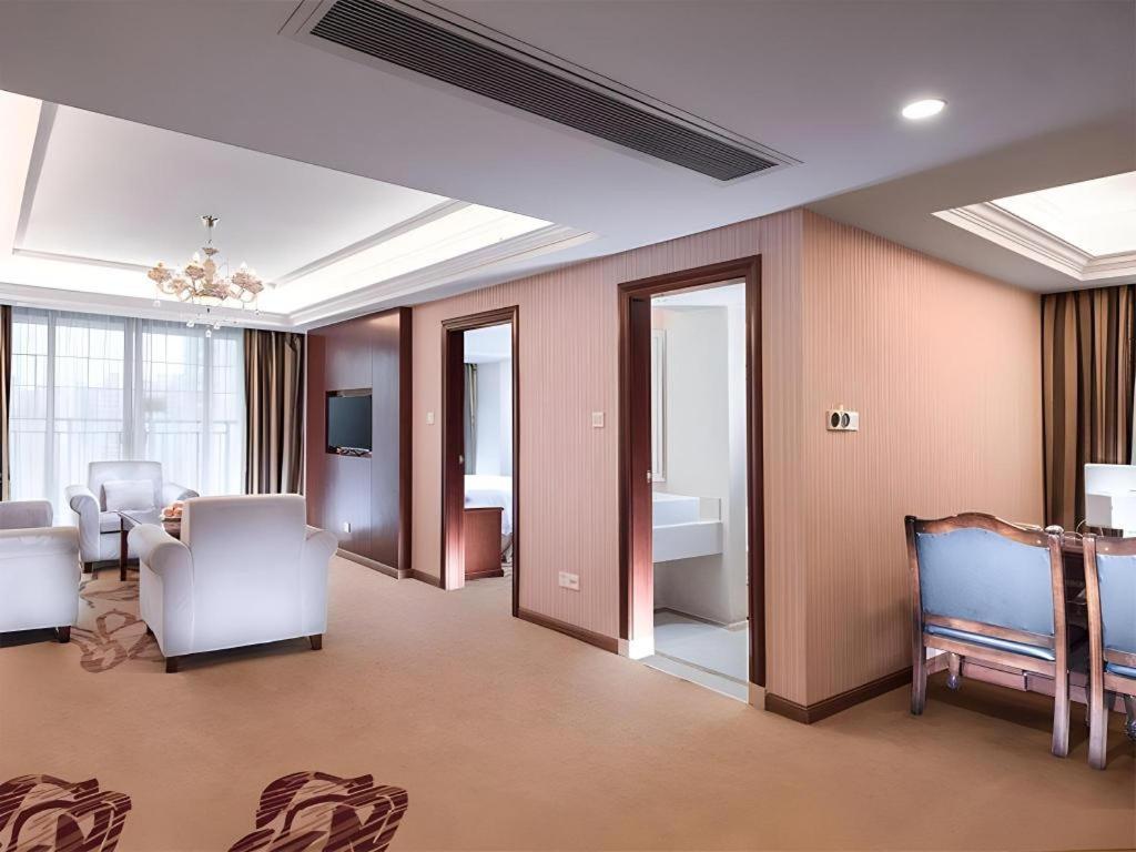 Vienna Classic Hotel Qingyuan Taihe Ancient Cave Scenic Area Qingyuan (Guangdong) Exterior foto